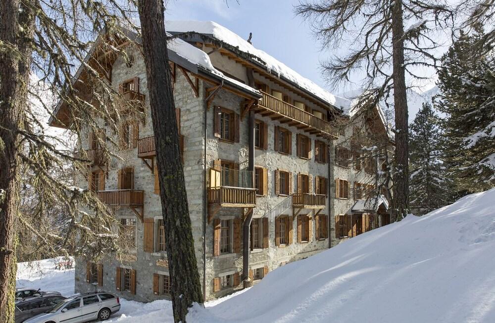 Grand Hotel & Kurhaus Arolla Εξωτερικό φωτογραφία